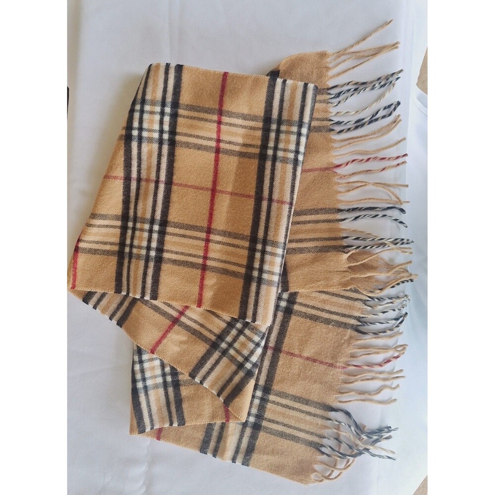 Cashmink V Fraas Scarf Beige & Black Burberry Plaid Scarf Fringe Soft